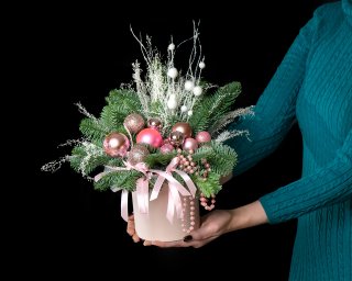 Композиция в шляпной коробке  Навстречу чудесам  small - 2