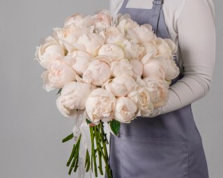 Букет из 25 белых пионов (Premium) под ленту small - 3