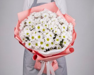 Букет из 11 хризантем Бакарди в стильной упаковке  small - 2