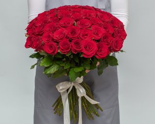 Букет из 51 красной розы 50-60 см (Россия) под ленту  small - 3