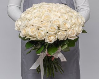 Букет из 51 белой розы 35-40 см (Россия) под ленту  small - 3