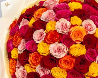 Букет из 101 премиум роз 40-50 см микс (Эквадор) в упаковке  small - 4