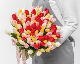 Букет из 101 тюльпана микс стандарт под ленту  small - 2