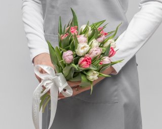 Букет из 15 тюльпанов пионовидных микс под ленту  small - 2