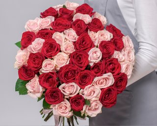 Букет из 51 красной и розовой розы 50-60 см (Россия) под ленту  small - 2