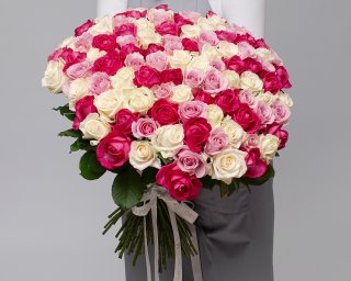 Букет из 101 розы нежный микс 50-60 см (Россия) под ленту  small - 2