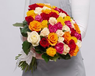 Букет из 51 розы яркий микс 35-40 см (Россия) под атласную ленту  small - 2