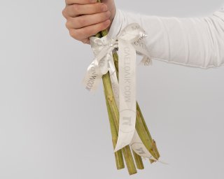 Букет из 5 подсолнухов под ленту  small - 4