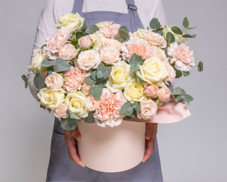 Букет в шляпной коробке Сказочный сон  small - 1