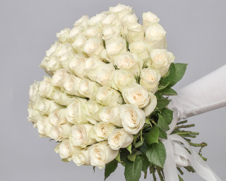 Букет из 51 белой розы (Кения) 35-40 см под ленту  small - 1