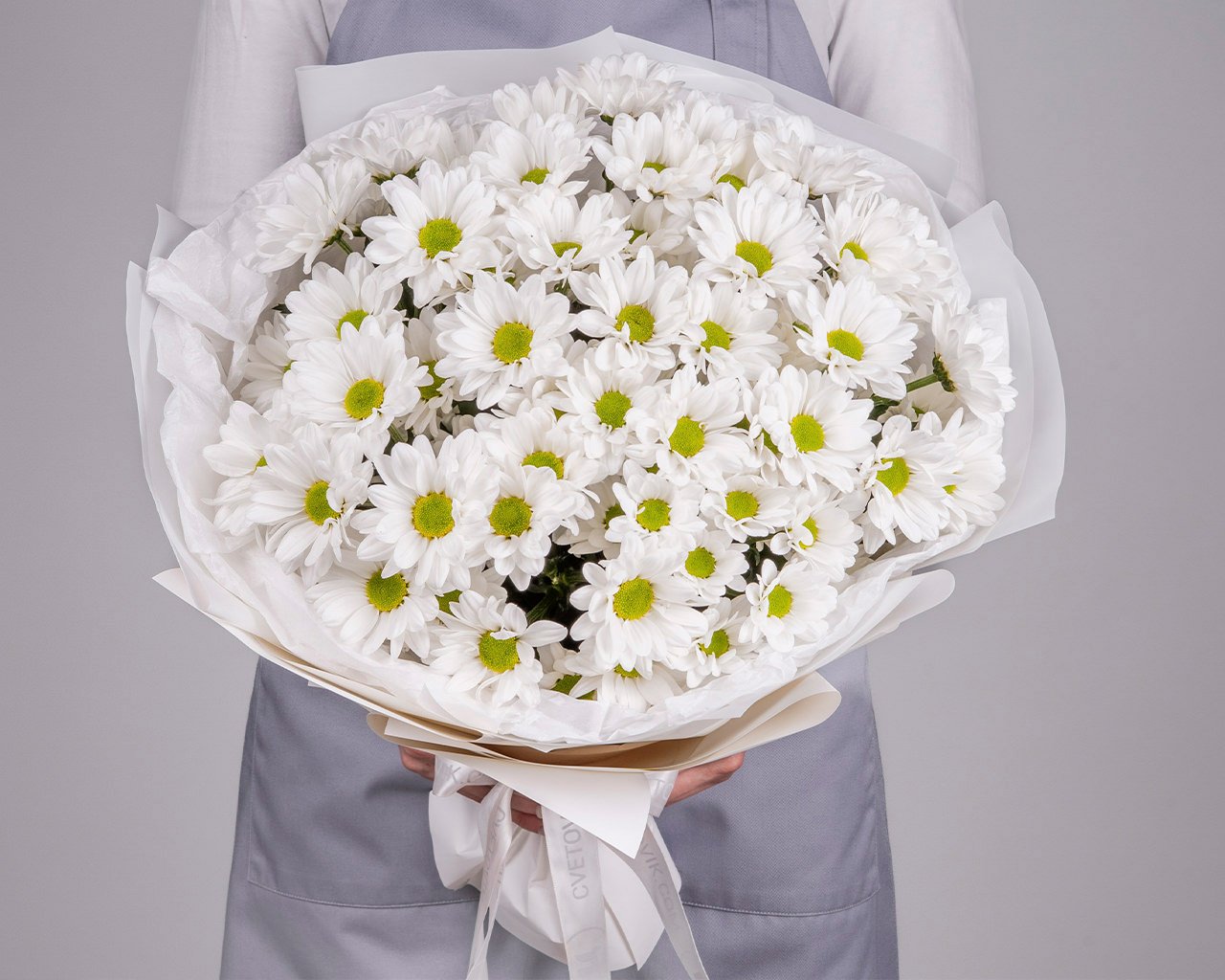 Букет из хризантем Бакарди в стильной упаковке      9 шт - 2