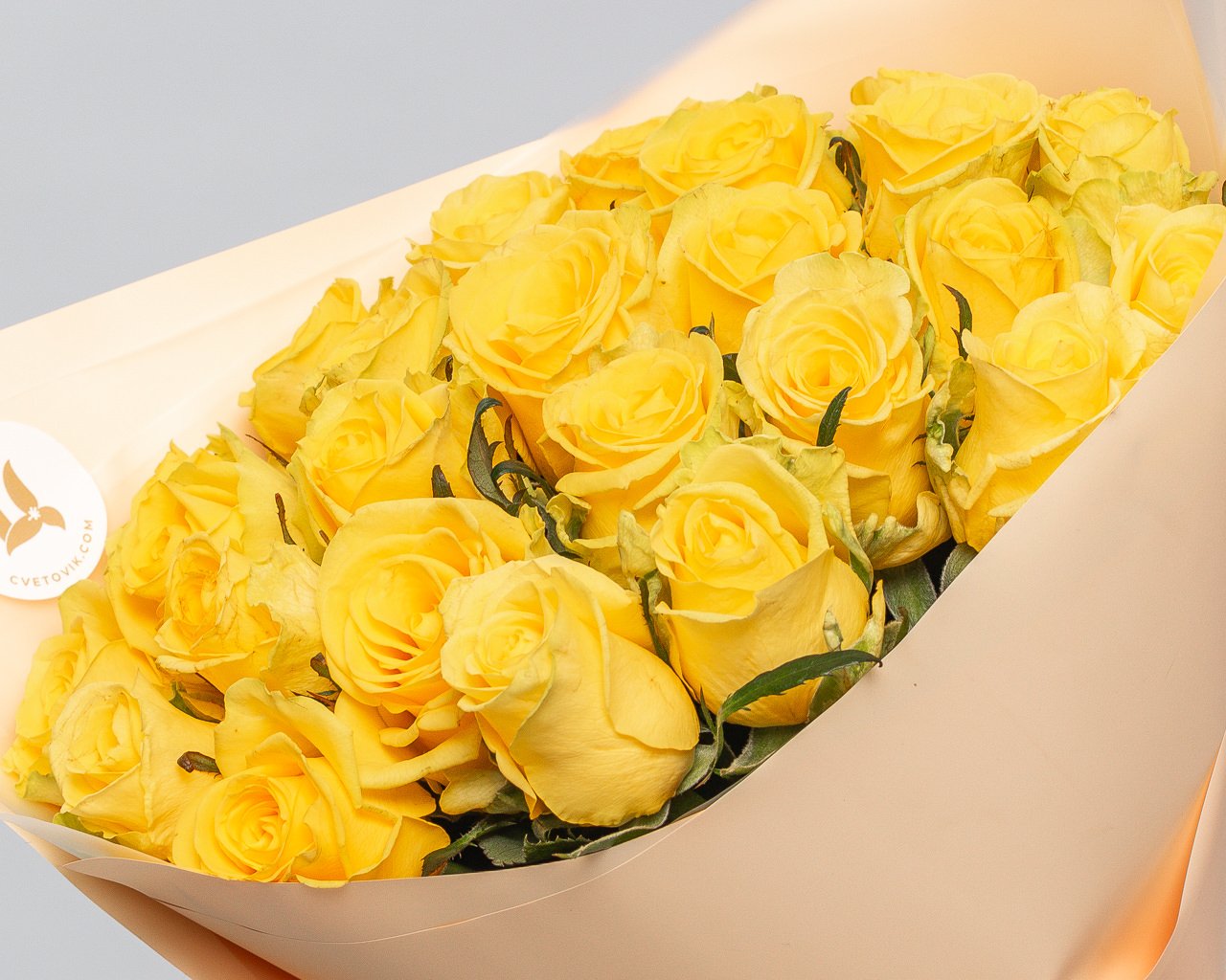 Букет из желтых роз 35-40 см (Россия) в упаковке    25 шт - 4