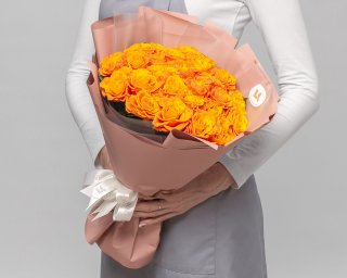 Букет из оранжевых роз 35-40 см (Россия) в упаковке    25 шт small - 2