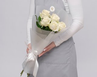 Букет из белых роз 50-60 см (Россия) в упаковке    5 шт small - 2